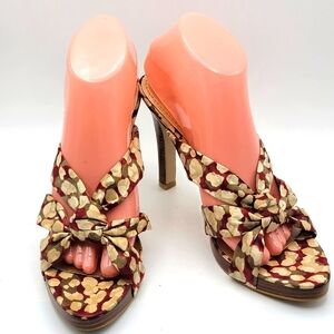 Nine West Floral Heels Size 9.5M. S1123